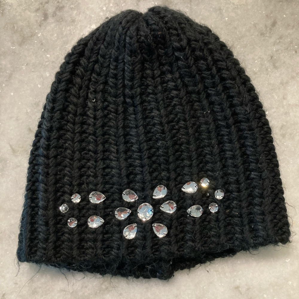 Black Kint Beanie Hat With Rhinestones